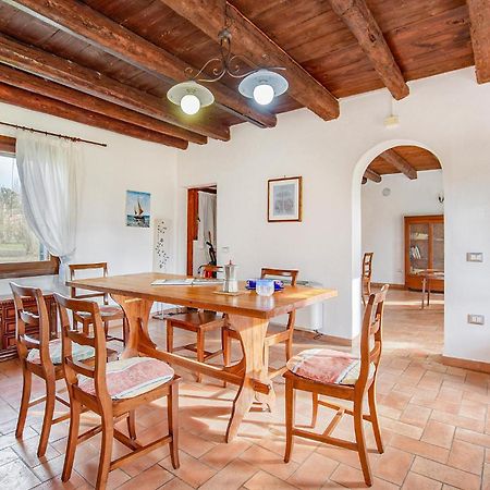 2 Bedroom Awesome Home In Taglio Di Po Ro 포르토 비로 외부 사진